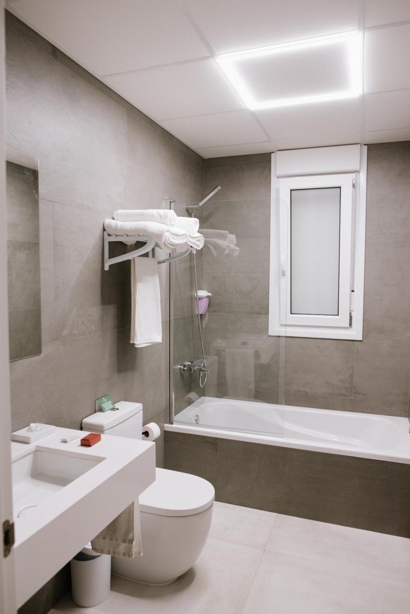Hotel Melilla Centro Экстерьер фото